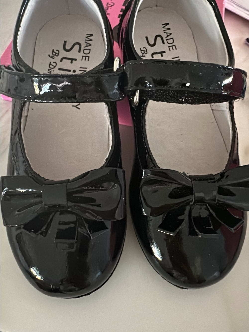 Patent Mary Jane Bow Kids Shoes - Black sz Eu 24 or us sz 8